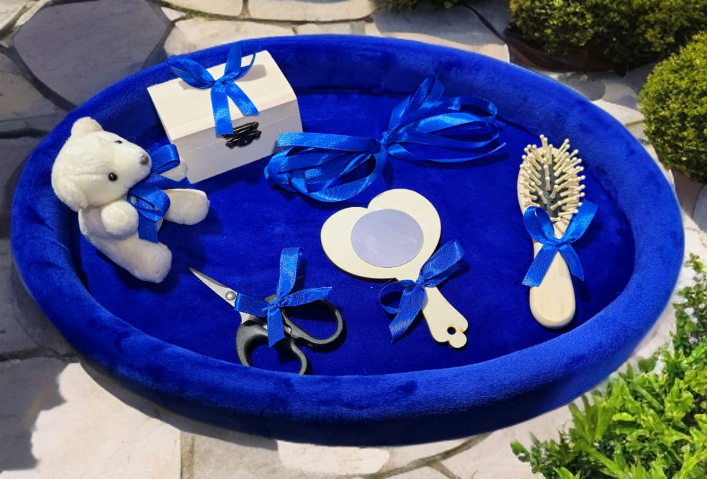 Tavita mot turta catifea buretata ovala - royal blue - O B S I D I O N